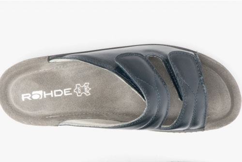 Rohde%20Dam%20slip%20in%20bl%C3%A52